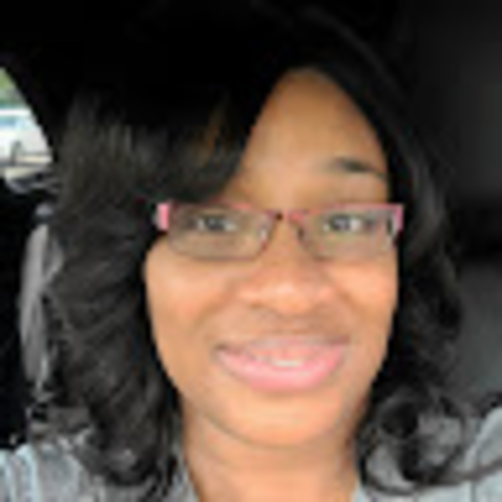 Meet your Posher, Cynthia